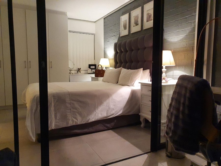 1 Bedroom Property for Sale in Milnerton Western Cape